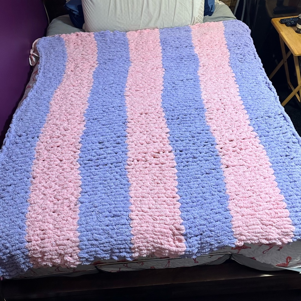 New super soft chunky blanket